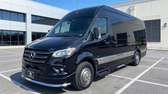10 passenger sprinter van centennial
