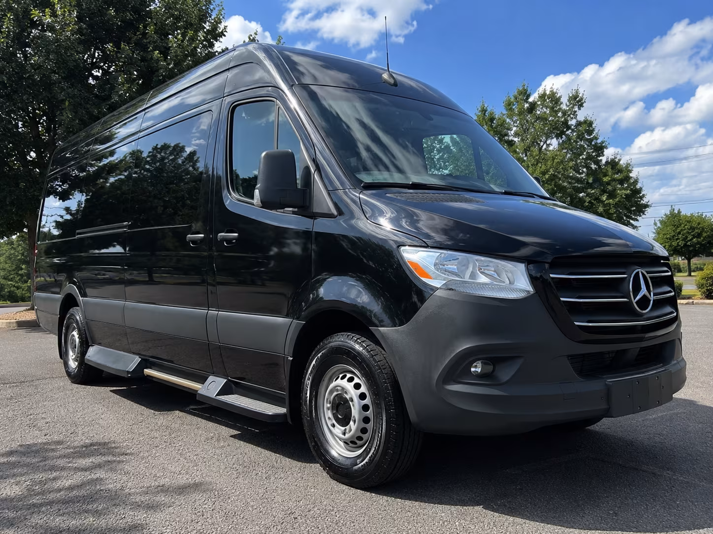 find the perfect transportation for your next wedding 4